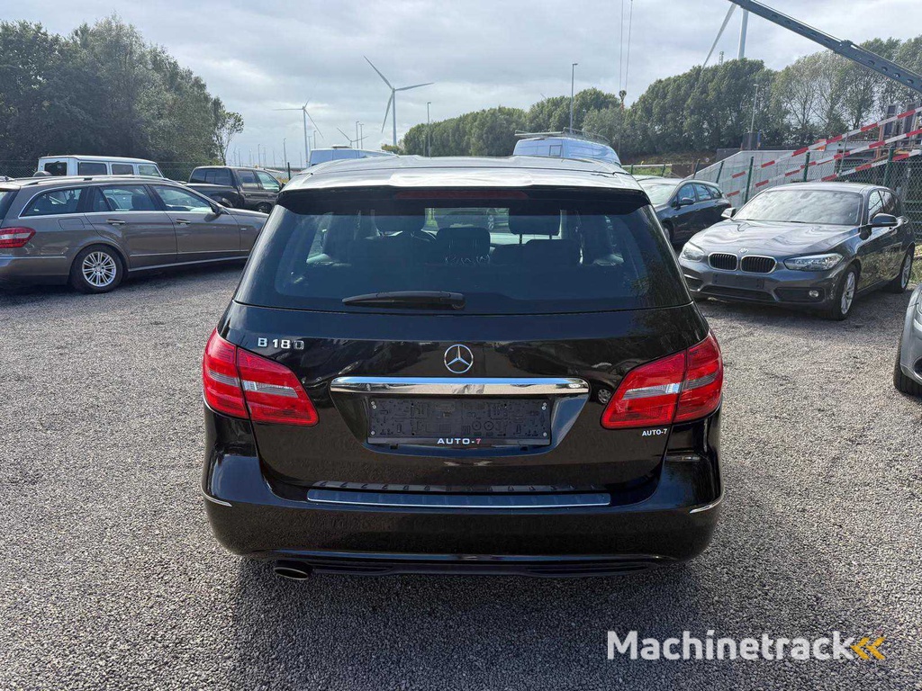 2012 Mercedes-Benz B 180