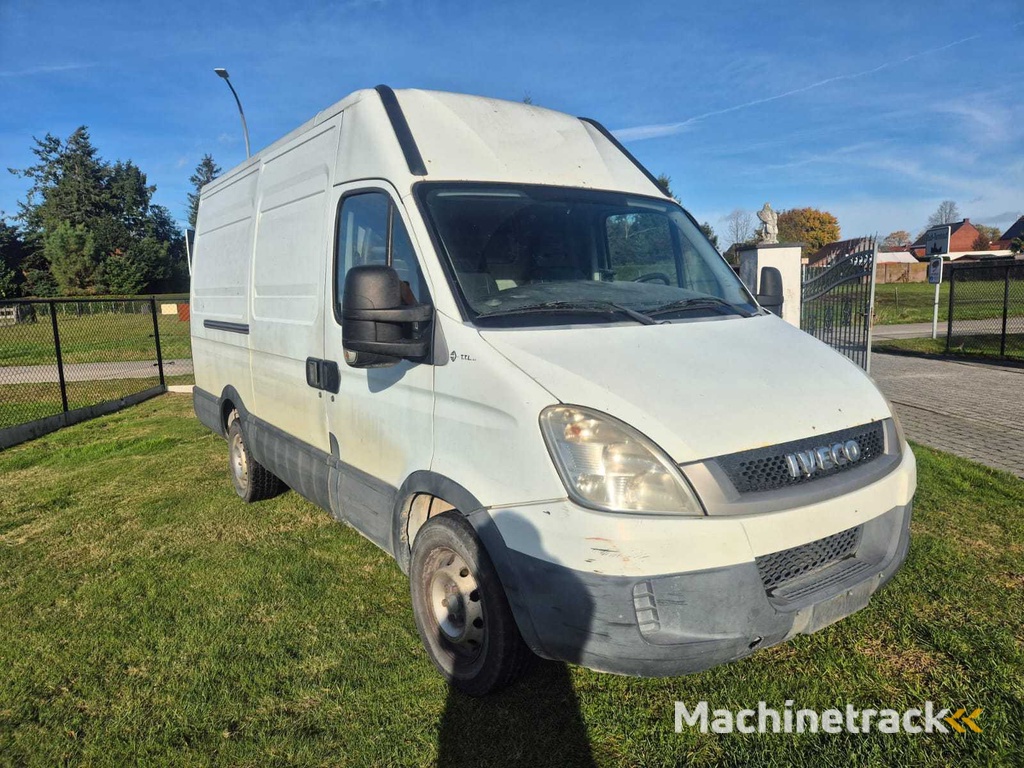 Iveco 35S14 Daily Bedrijfswagen 2009