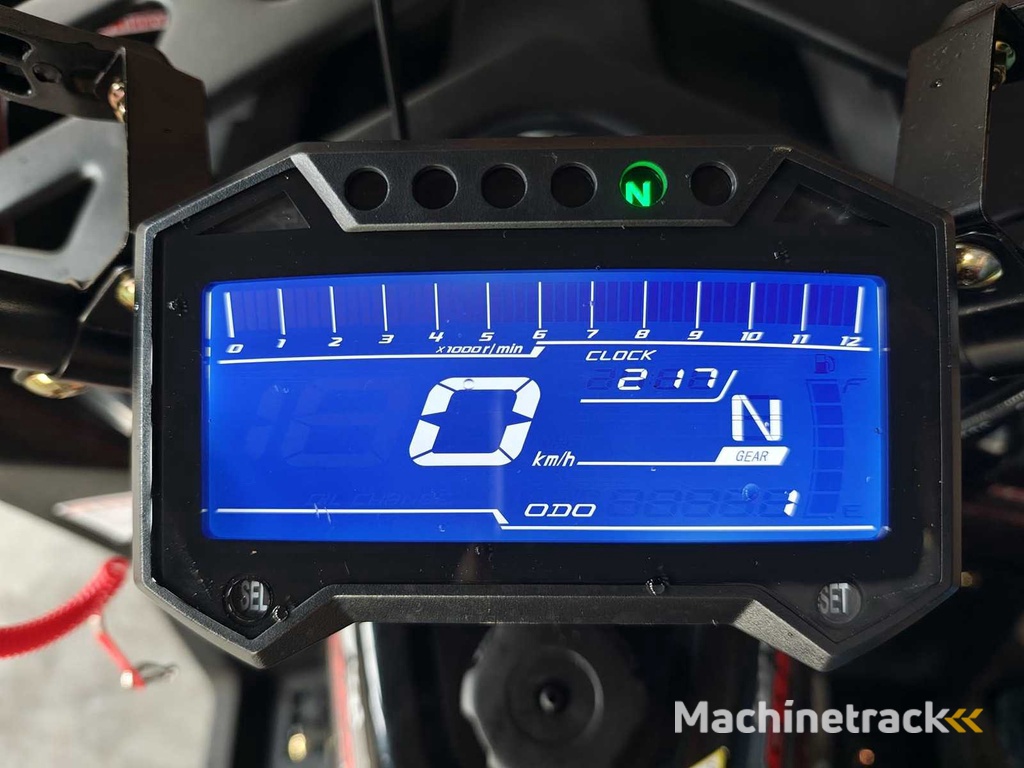 Quad Commander AM Petrol New