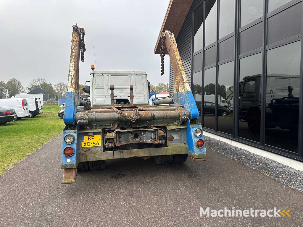 Scania PM 4X2 2 Portaalauto BF-XD-56