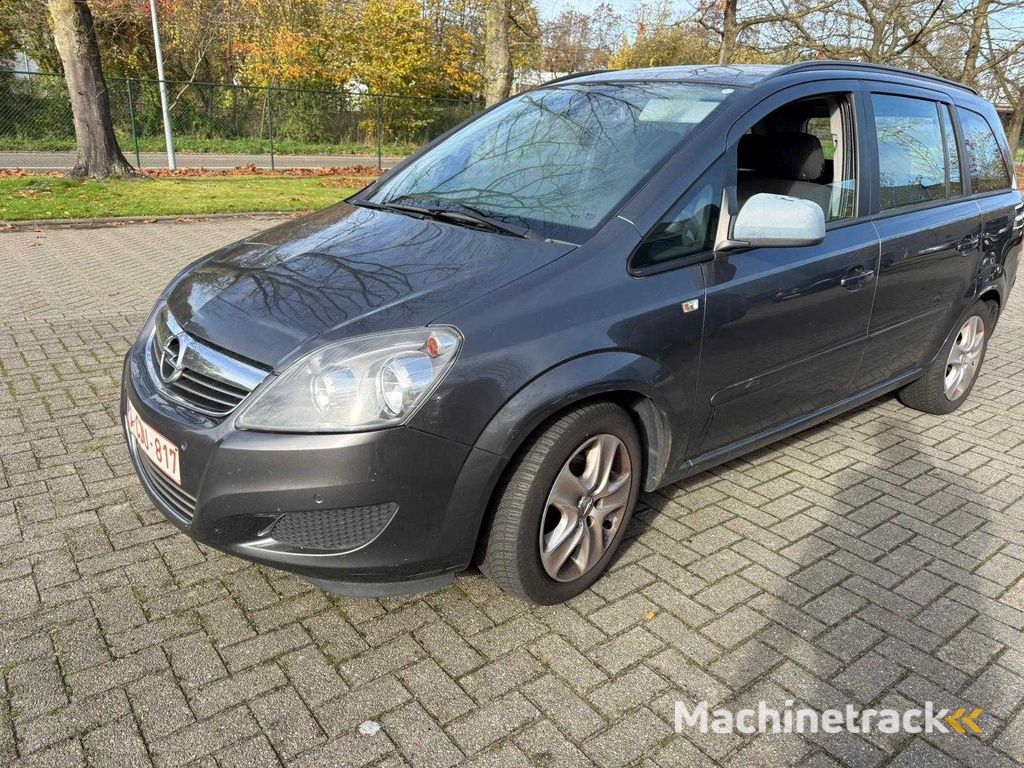 Opel Zafira PKW 2012