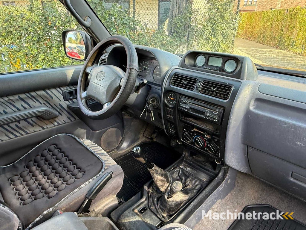 Toyota Land Cruiser Classic Car