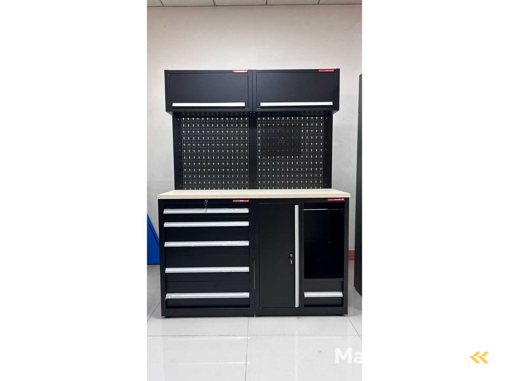 2025 Stahlworks OS-02 150x55x203 cm Workbench