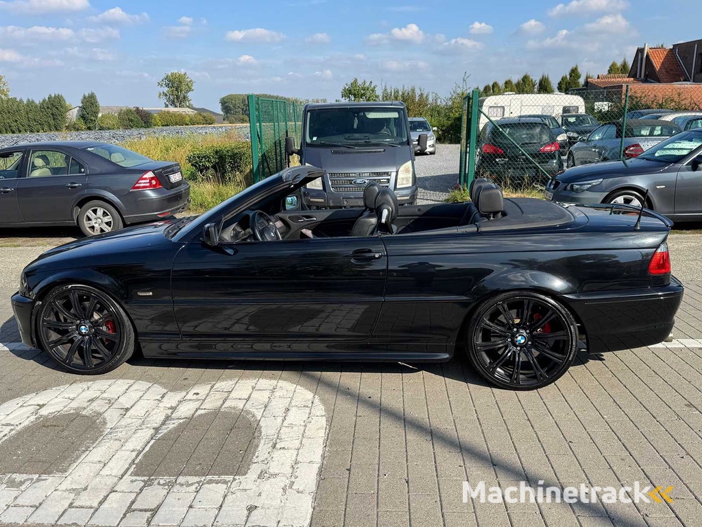 2001 BMW E46 (346R) 330 Convertible