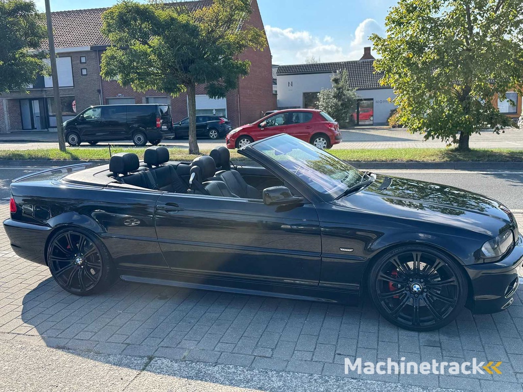 2001 BMW E46 (346R) 330 Convertible