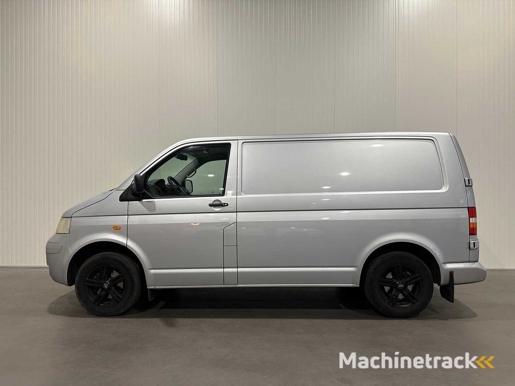 Volkswagen - Transporter  2.5 TDI  07-VDG-5