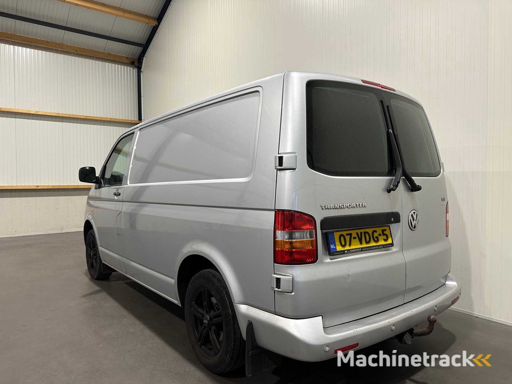 Volkswagen - Transporter  2.5 TDI  07-VDG-5