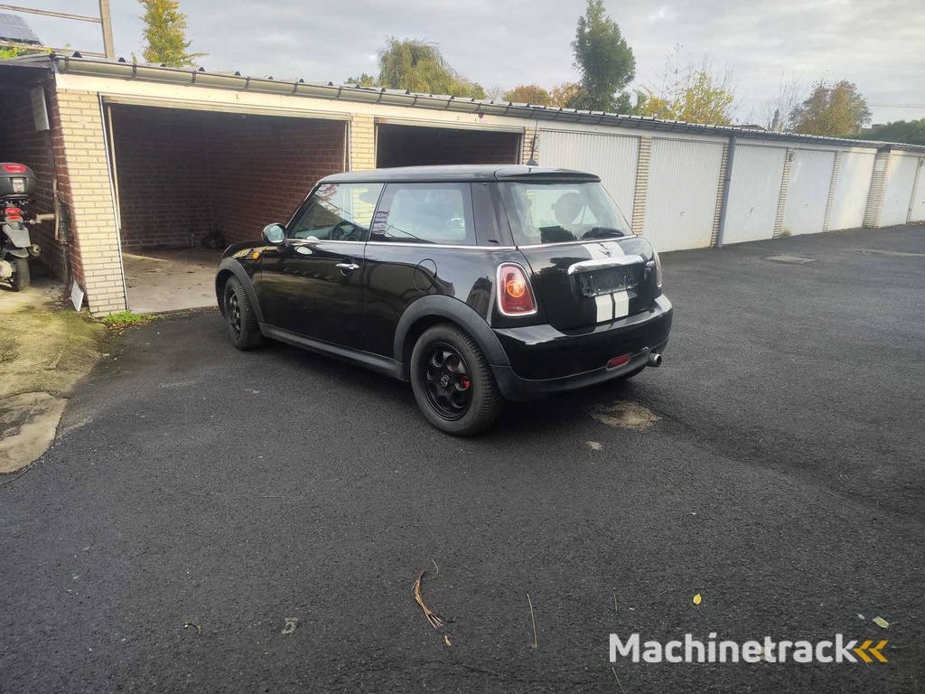 Mini Cooper - 2009