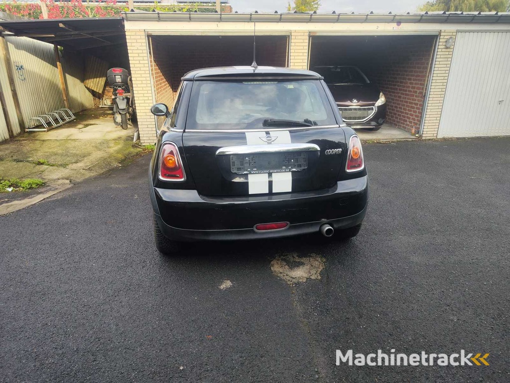 Mini Cooper - 2009