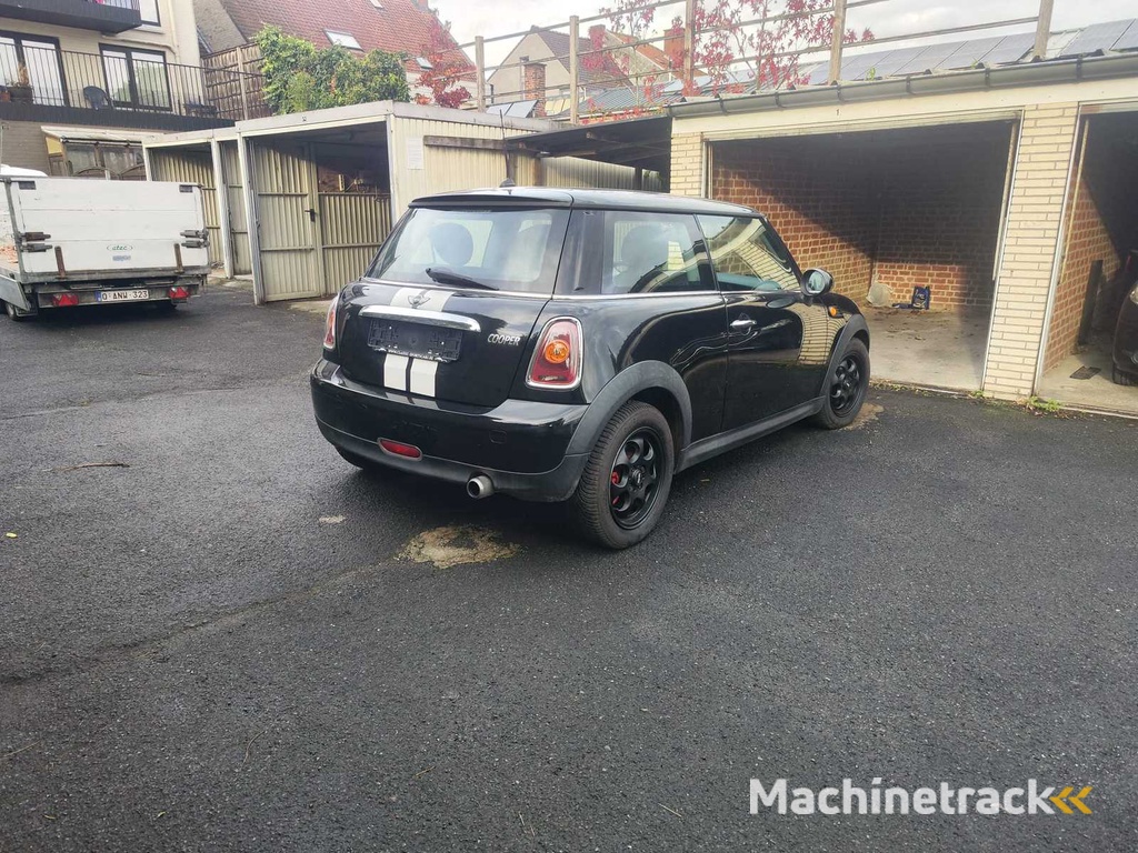 Mini Cooper - 2009