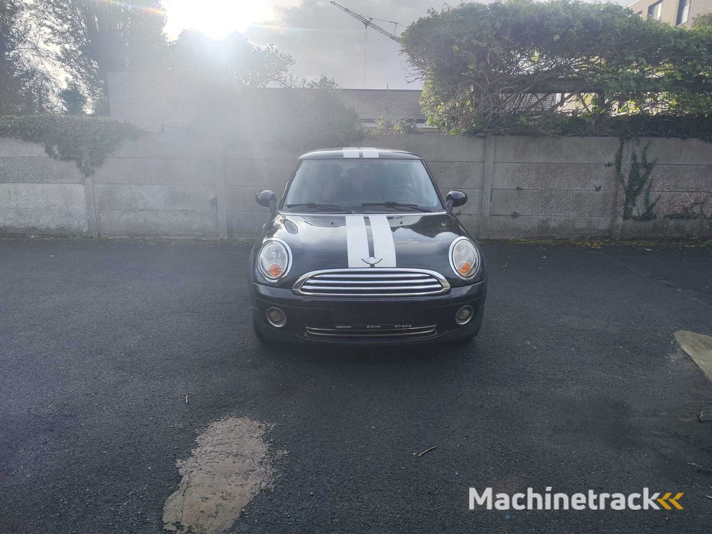 Mini Cooper - 2009