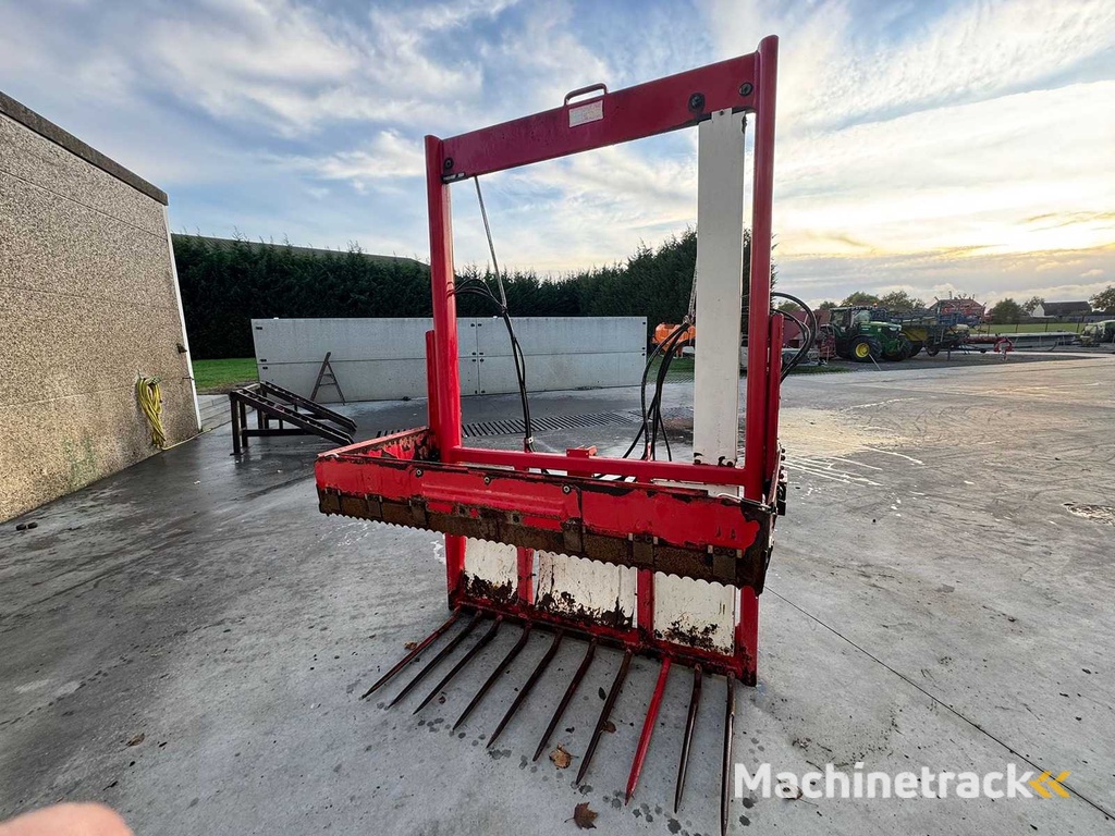 Trioliet - TU-195 - Silageschneider und Futterautomat - 2008