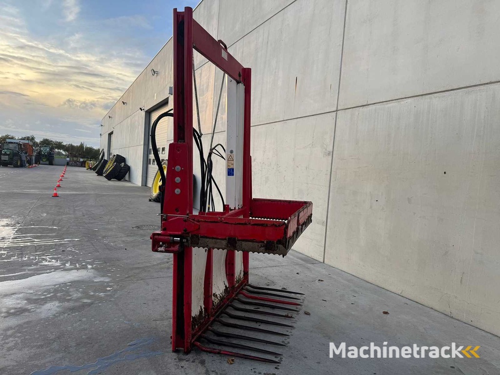 Trioliet - TU-195 - Silageschneider und Futterautomat - 2008