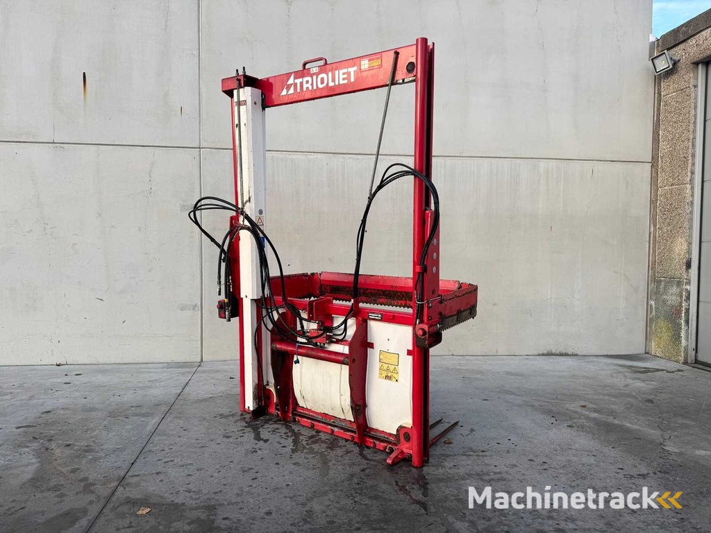 Trioliet - TU-195 - Silageschneider und Futterautomat - 2008