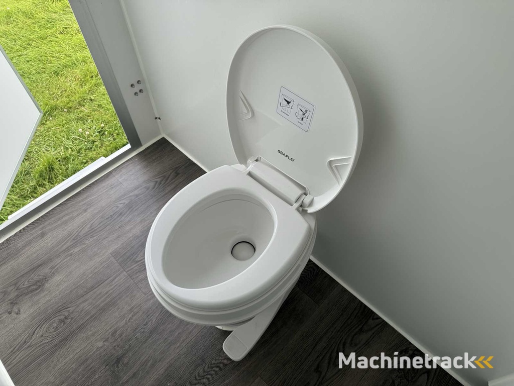 2024 2 Pers. 3966x2000x2784 Sanitairunit