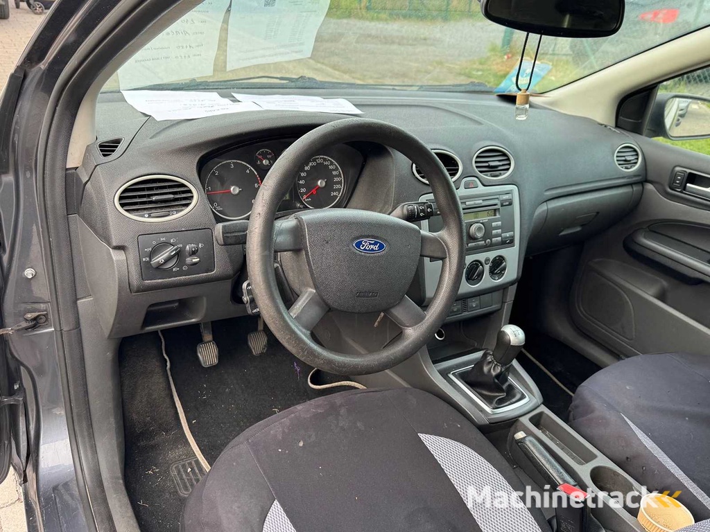 2005 Ford Focus Passenger Car