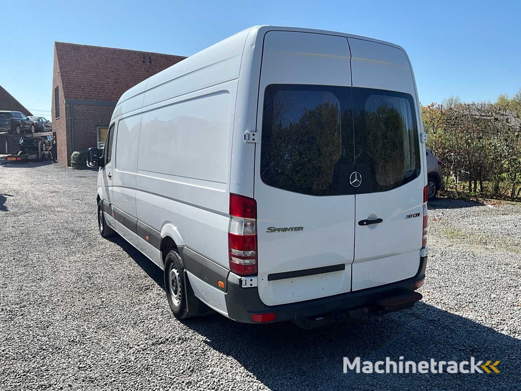2007 Mercedes-Benz Sprinter Passenger Car