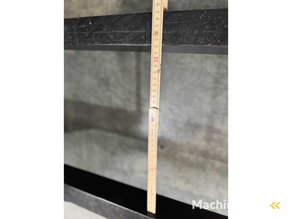 2017 Durwen 160cm breites Zinkenverstellgerät FEM2 1.000kg - 2.500kg