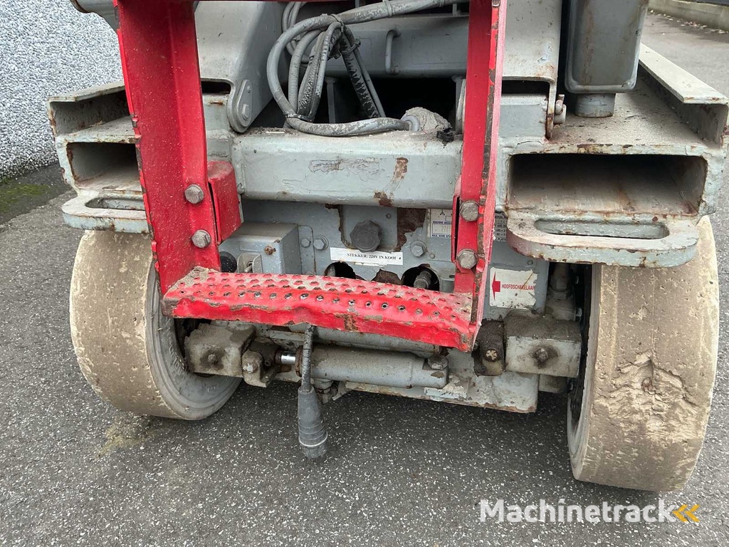 Skyjack SJ3220 Hubarbeitsbühne