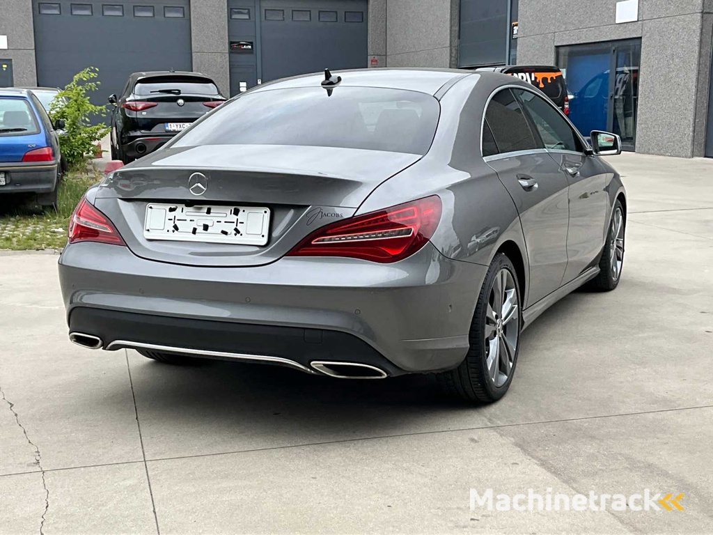 2017 Mercedes-Benz CLA 180