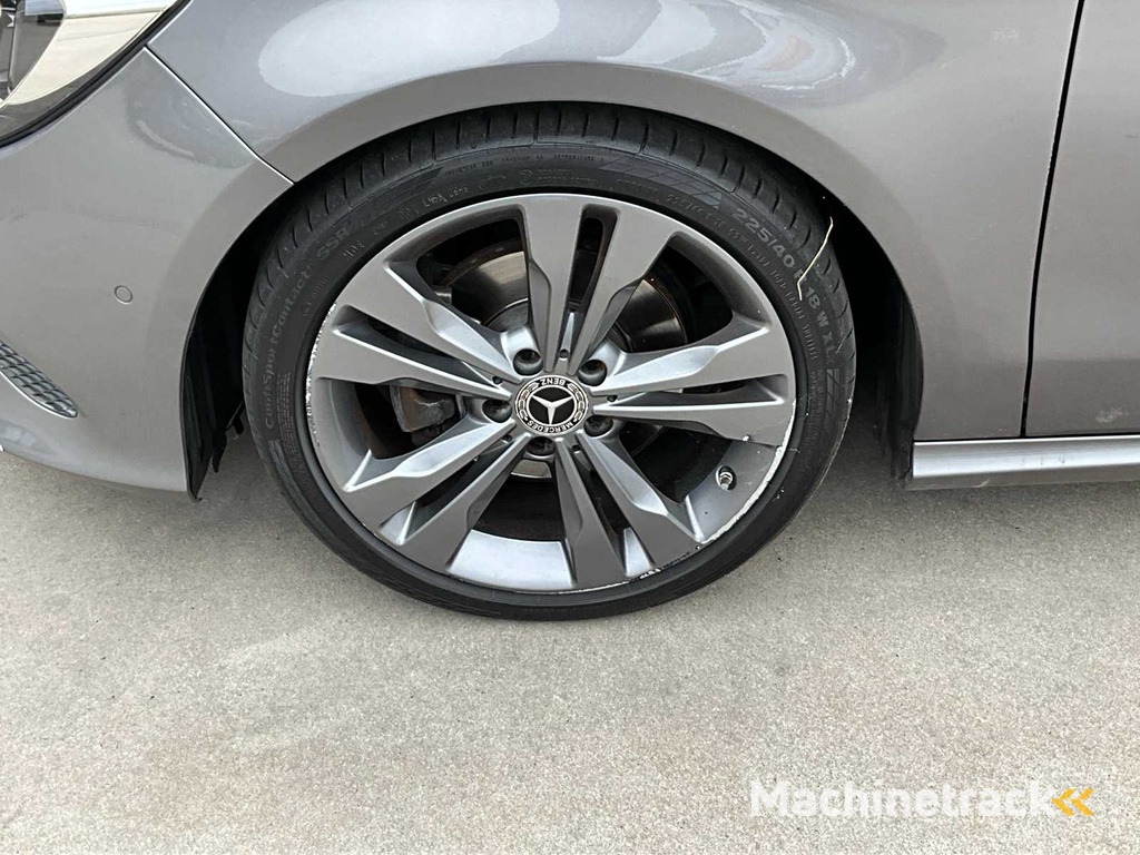 2017 Mercedes-Benz CLA 180