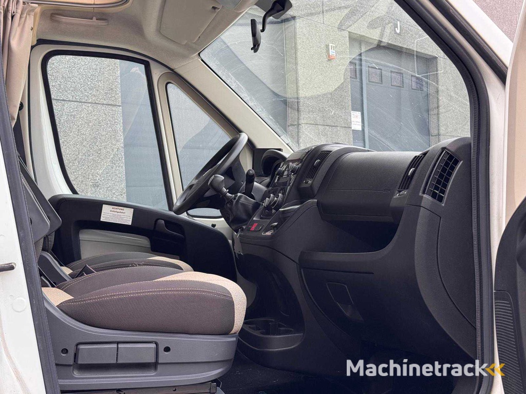 2015 Eura Mobil Profila One 690 EB Camper