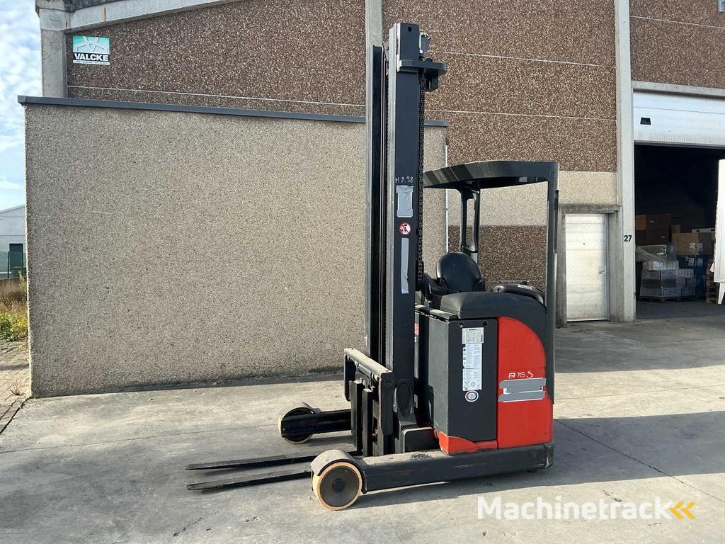 2008 Linde R16-S Schubmaststapler