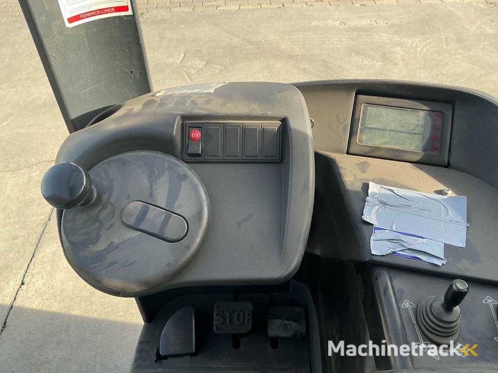 2008 Linde R16-S Schubmaststapler