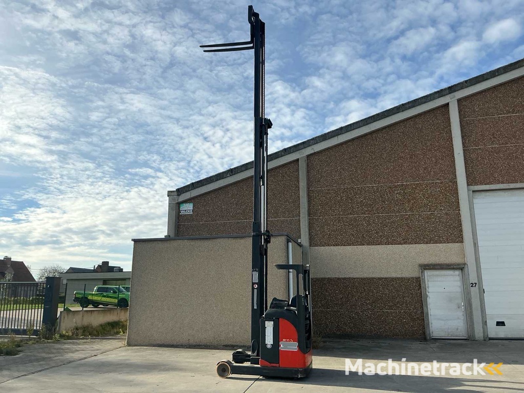 2008 Linde R16-S Schubmaststapler