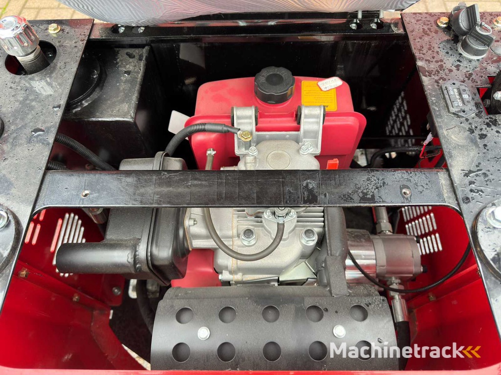 2024 JPC HT12 Rood Minigraafmachine