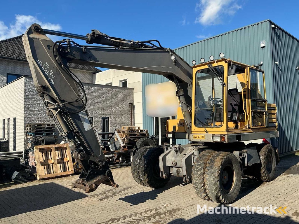 Akerman H5M Bandenkraan Banden graafmachine