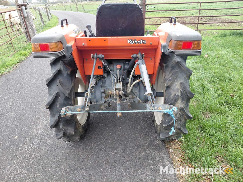 Kubota GL-19 Four Wheel Drive Mini Tractor