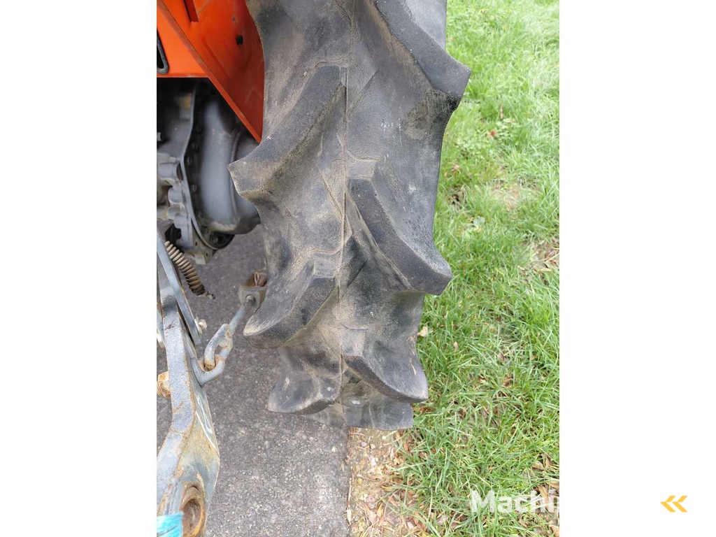 Kubota GL-19 Four Wheel Drive Mini Tractor