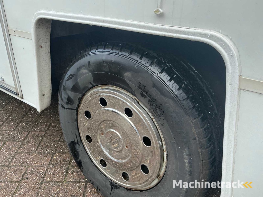 2006 Ford E450 Coachmen Camper