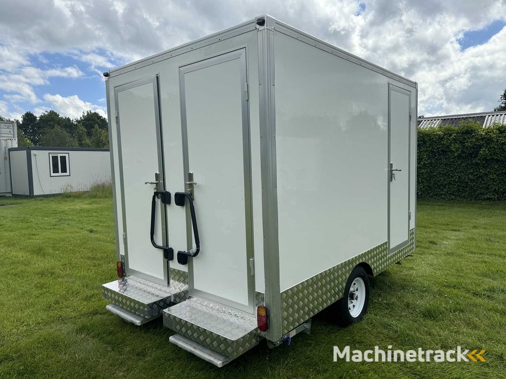 2024 2 Pers. 3956x1986x2784 Aanhangwagen / Sanitairunit / Toiletunit