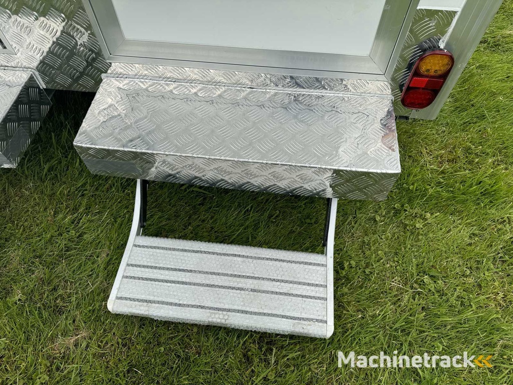 2024 2 Pers. 3956x1986x2784 Aanhangwagen / Sanitairunit / Toiletunit