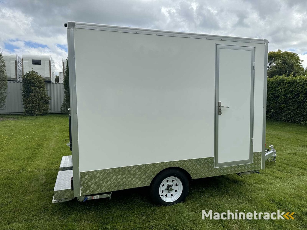 2024 2 Pers. 3956x1986x2784 Aanhangwagen / Sanitairunit / Toiletunit