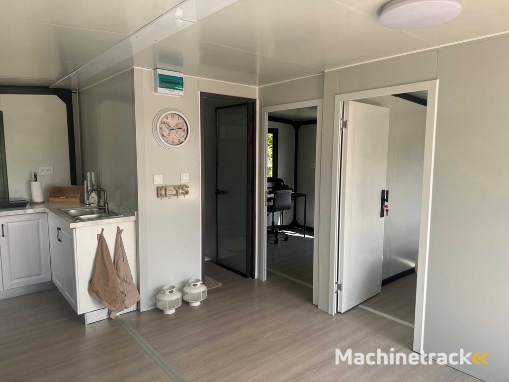 2025 Rhino Houses 36,5 m2 2 slaapkamers, badkamer en keuken Mobiele woonunit / Tiny house