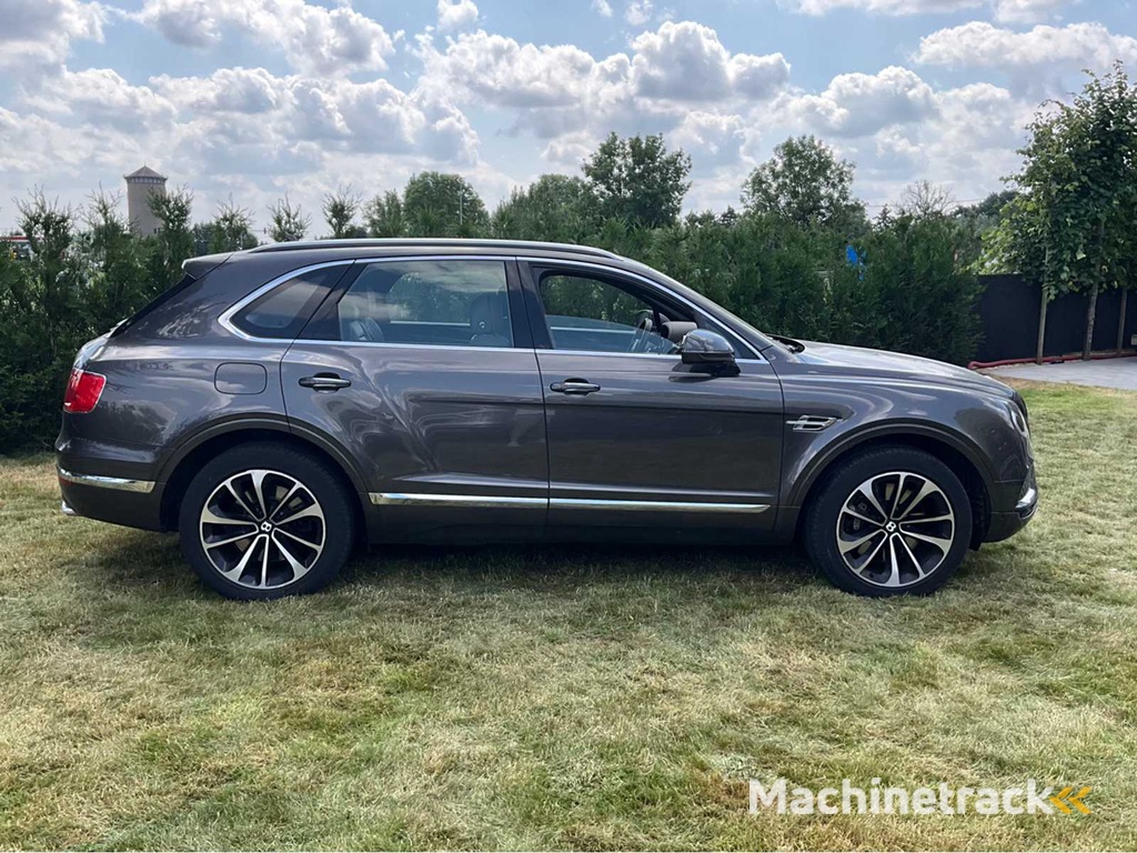 2017 Bentley Bentayga