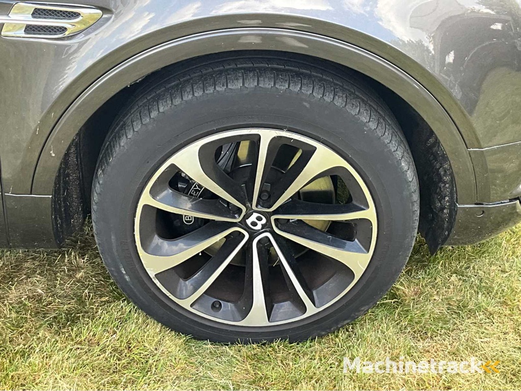 2017 Bentley Bentayga