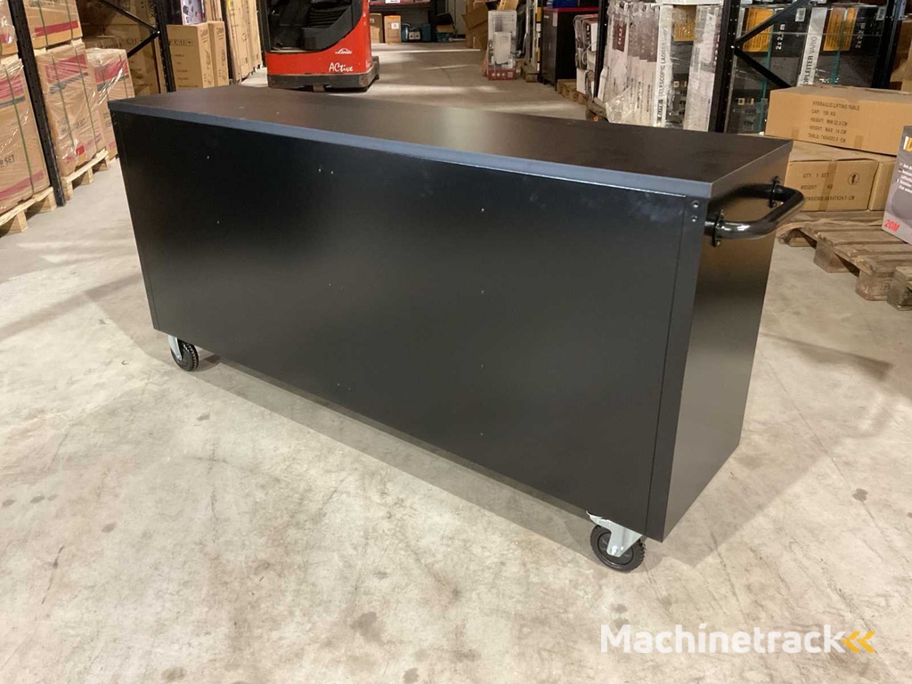 2025 Stahlworks Deluxe Black 72 inch 15 laden Werkbank