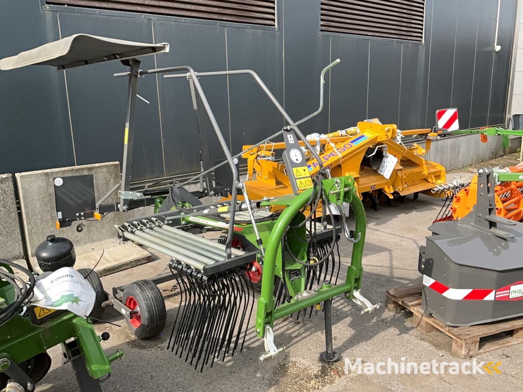 2023 Fendt Former 351 DN Helpaineur