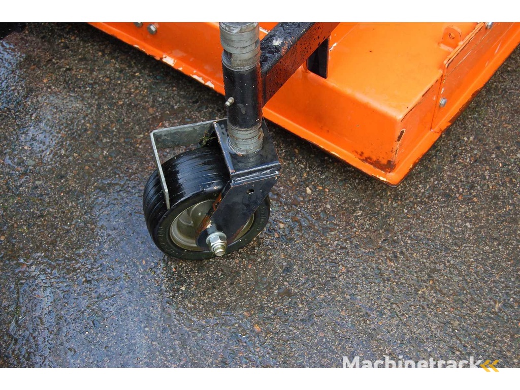 Ecotech - MF-150 - Maaier - 2015