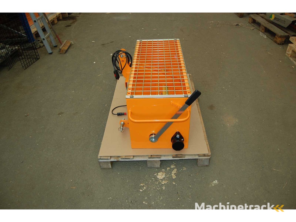 Ecotech - 0XC-80E - Walzenstreuer - 2024