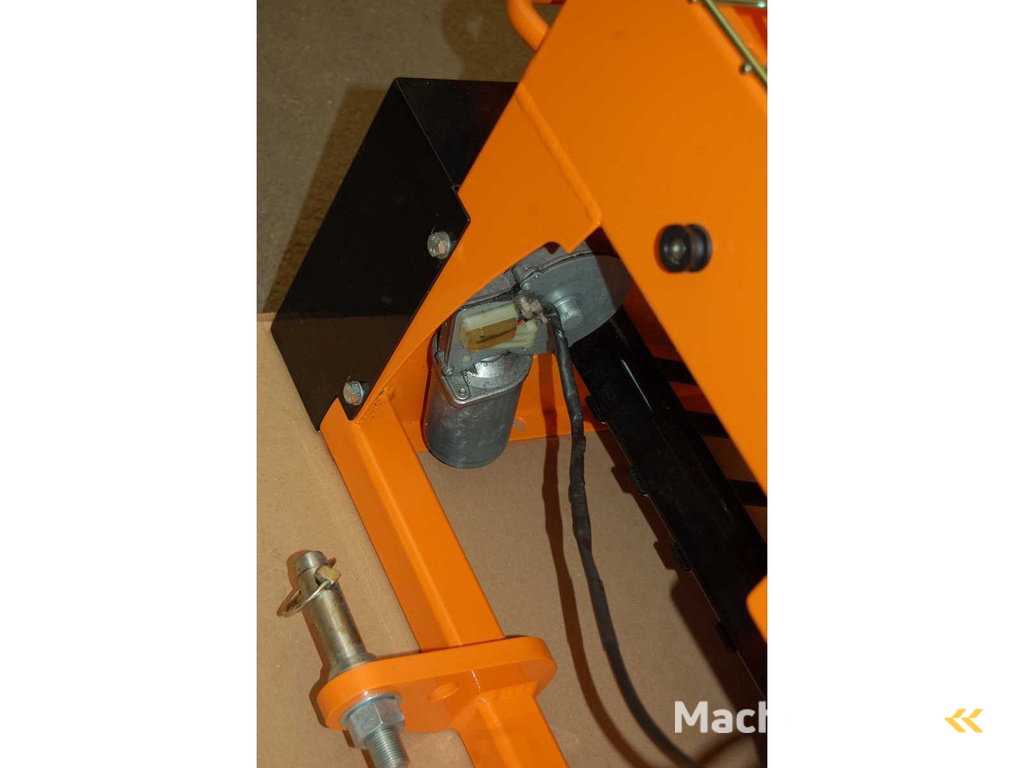 Ecotech - 0XC-80E - Walzenstreuer - 2024