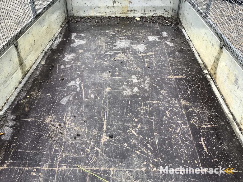 2002 Eduard Dropside Tray AT20 Car Trailer