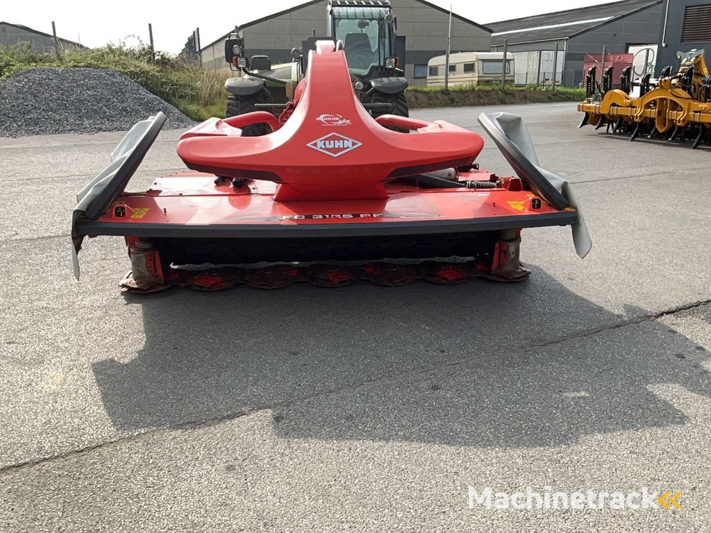 Kuhn FC3115-FF and FC3125RD-FF Mowing Combo