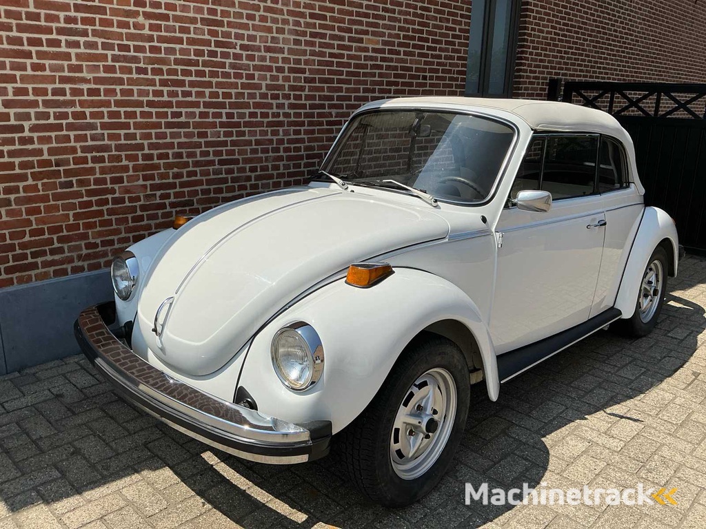 1978 Volkswagen Cabrio Kever 1.6 injectie white edition karmann Oldtimer