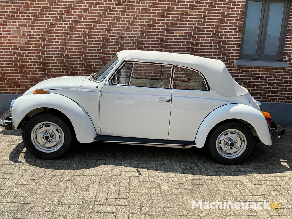 1978 Volkswagen Cabrio Kever 1.6 injectie white edition karmann Oldtimer