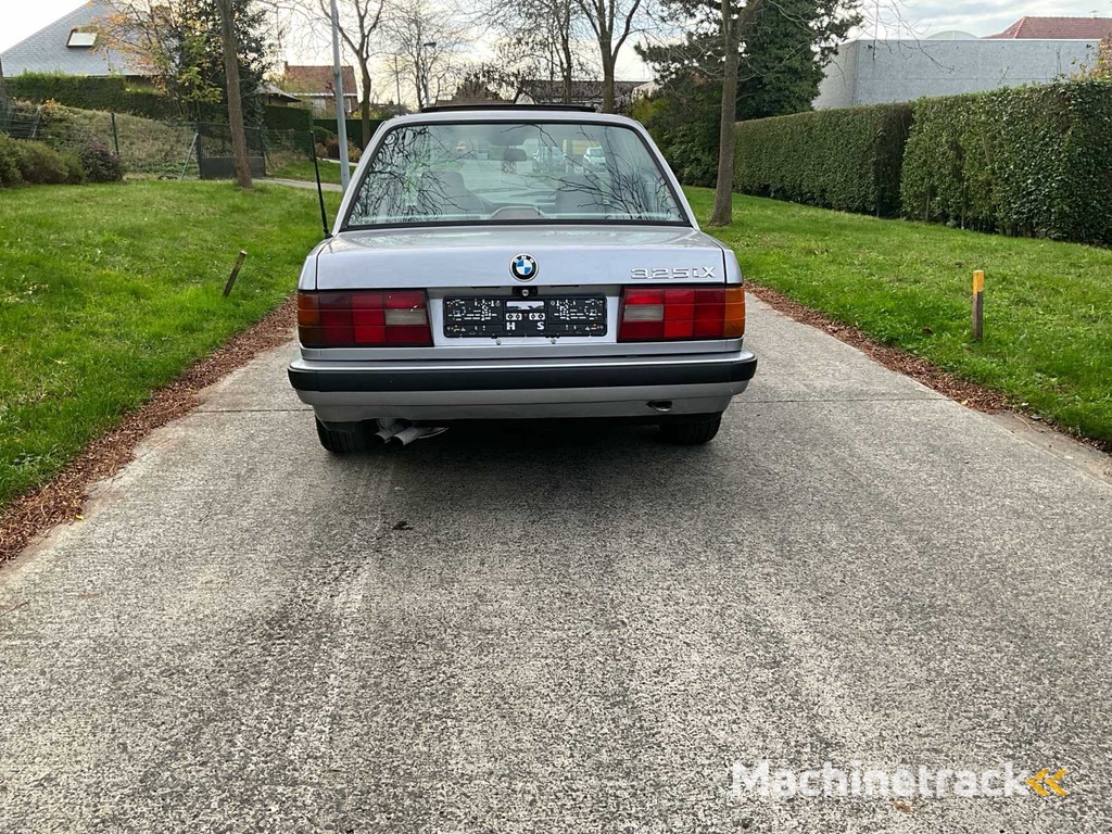 1989 BMW 325 Personenauto